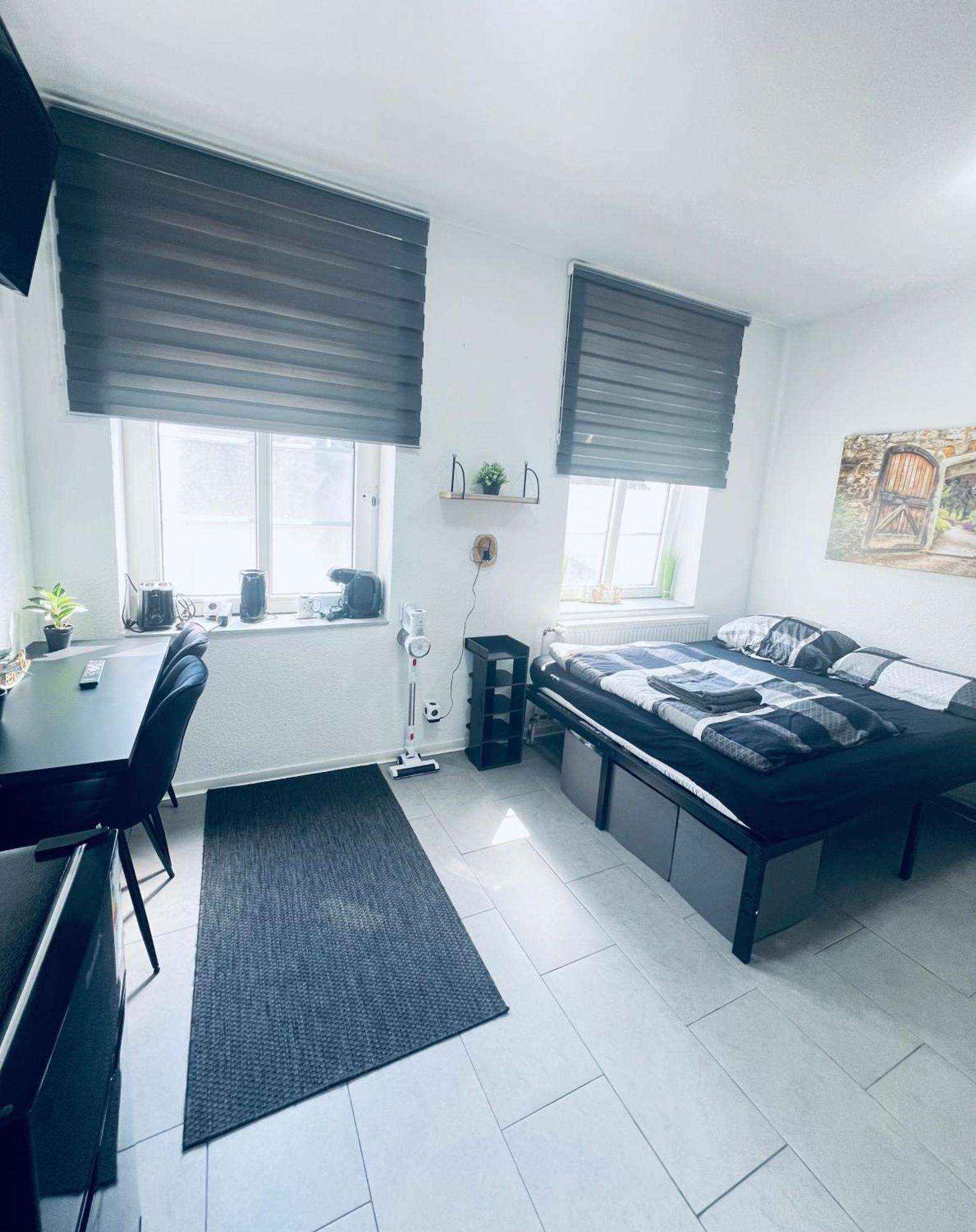Traumhaftes 1-Zi Apartment Mit Gartennutzung Naehe Krefeld Hbf Экстерьер фото